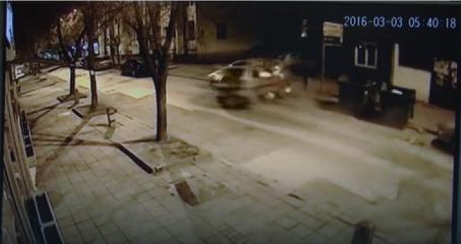 Horor u Srbiji: Pijani manijak pomeo 14 automobila pa se zabio u parkirano vozilo!