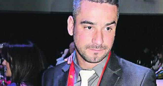 Jasmin Buhić iz Mrkonjić Grada se predstavljao kao Norvežanin pa 'vukao za nos' pola Beograda