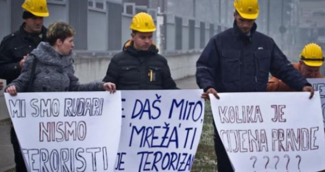 Radnici 'Tuzla kvarc'a počeli štrajk glađu: Pokušali smo sve, spavali u šatorima pred Vladom, protestvovali, niko ništa...