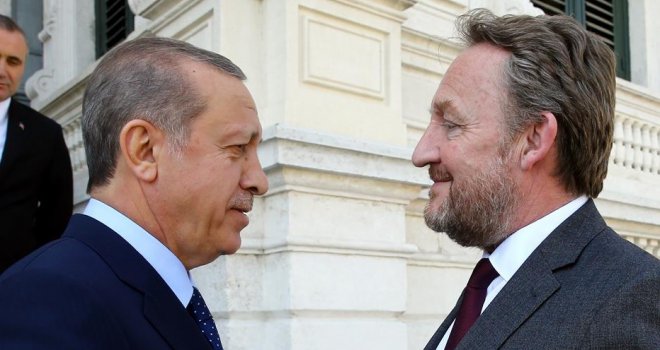 Izetbegović i Erdogan obavili telefonski razgovor, sastanak krajem juna u Istanbulu