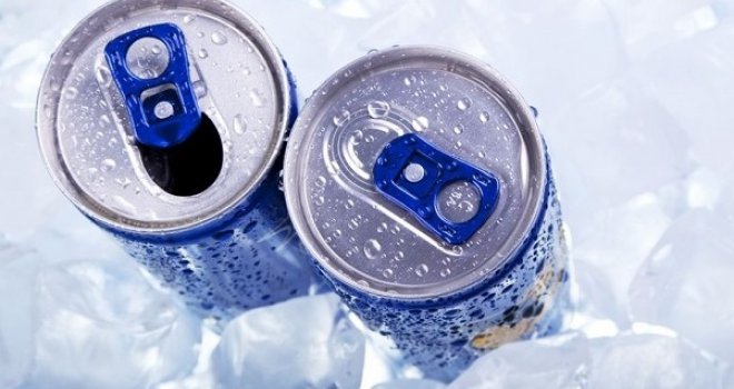 Istraživanja o energetskim pićima: Može li konzumiranje izazvati srčani udar