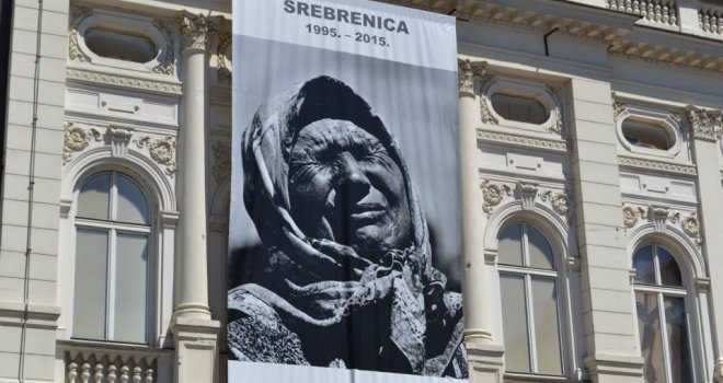 Multimedijalni performans posvećen 'Danu sjećanja na genocid u Srebrenici'