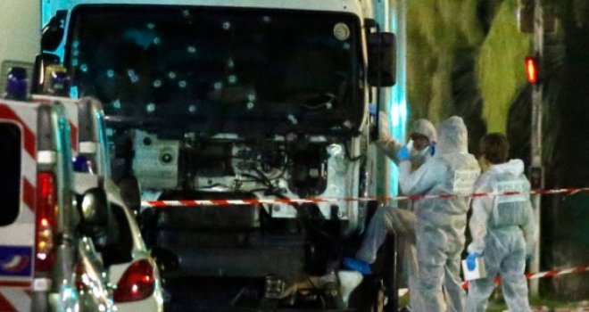 Napadač iz Nice je 31-godišnjak Mohamed Lahouaiej Bouhle od ranije poznat policiji