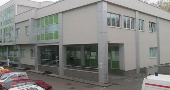 Žena preminula tokom porođaja, beba u teškom stanju