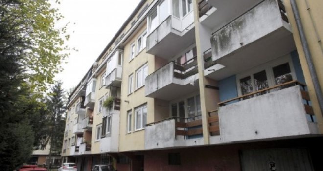 Iako su bile najavljene kazne, građani Sarajeva ne moraju do Nove godine predati dokaz o vlasništvu stana!