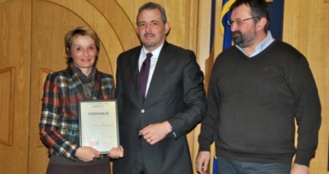 Otvoreno pismo Višnje Marilović: Zašto se odričem ACCOUNT priznanja za građansku hrabrost?!