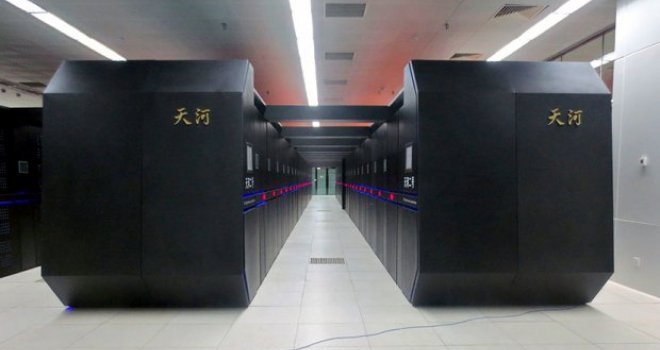 Kina postaje najmoćnija tehnološka sila: Prave najmoćniji kompjuter na svijetu, biće 10 puta brži od najbržeg!