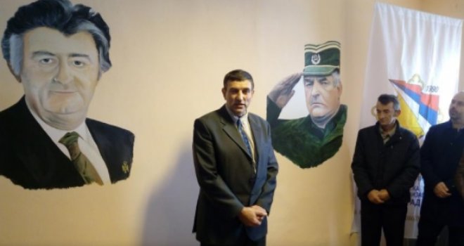 U Višegradu otkriven mural sa likom Mladića i Karadžića