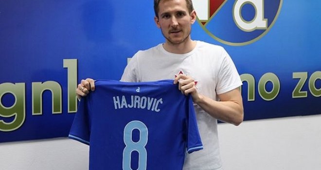 Izet Hajrović ponovo privukao pažnju svojim stajlingom, mediji u Hrvatskoj ga prozvali 'Modri mačak'