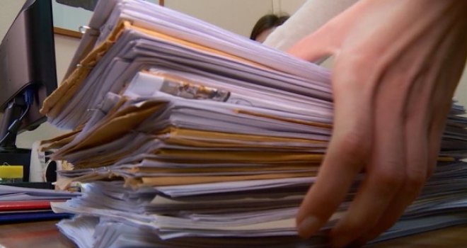 Evo koliko ćemo plaćati za izvode iz matičnih knjiga, uvjerenje o državljanstvu i vjenčane listove
