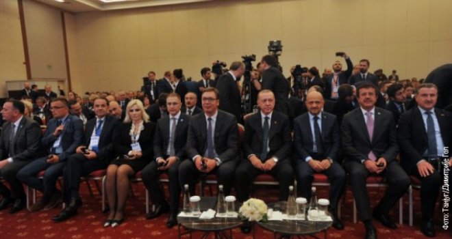 Vučić i Erdogan postigli dogovor: Trgovinsku razmjenu podići na tri milijarde dolara  