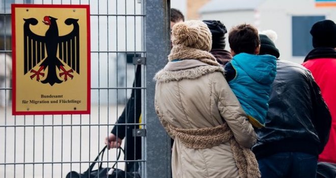 Dugo zataškavani skandal trese Njemačku: Kako se dolazilo do azila za hiljadu eura