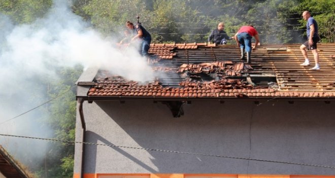 Požar u firmi Alma-Ras u Srebrenici: Komandir vatrogasane jedinice slučajno vidio dim...