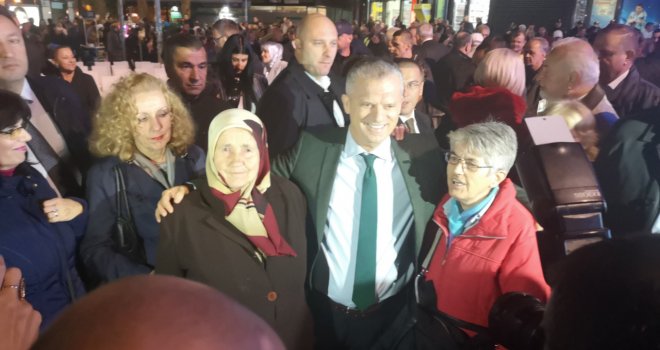  SDA režim umire, ali će njegovi posljednji udarci biti najopasniji!