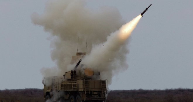 Srbija od Rusije kupuje raketni sistem 'pancir' i postaje zemlja sa najmoćnijim oružjem u jugoistočnoj Evropi 