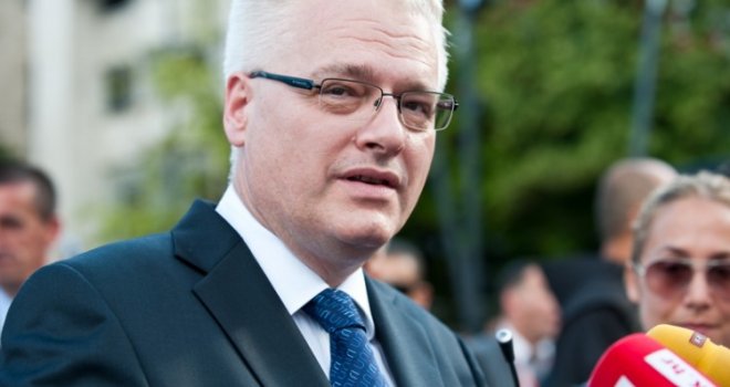 Ivi Josipoviću uručena ovogodišnja Međunarodna nagrada 'Isa beg Ishaković': 'Ovo priznanje mi je posebno drago' 