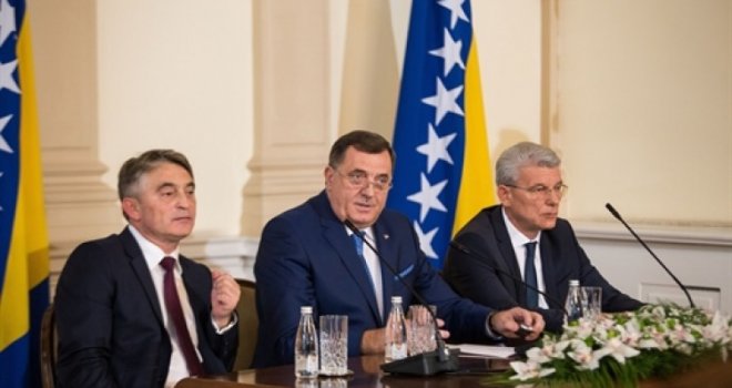 Komšić: Zbog Dodika Predsjedništvo BiH zatrpano neobrađenim materijalima