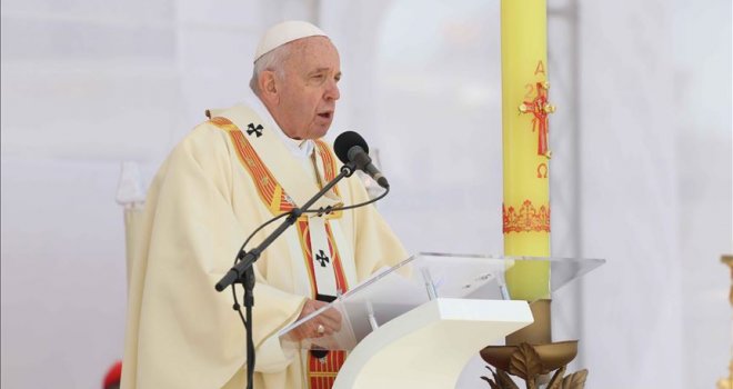Historijska posjeta pape Franje: Služio misu na trgu 'Makedonija' pred 15.000 okupljenih