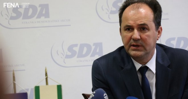 SDA pozvala na formiranje snažnog patriotskog bloka: Okosnicu bi činili SDA, DF i SBB