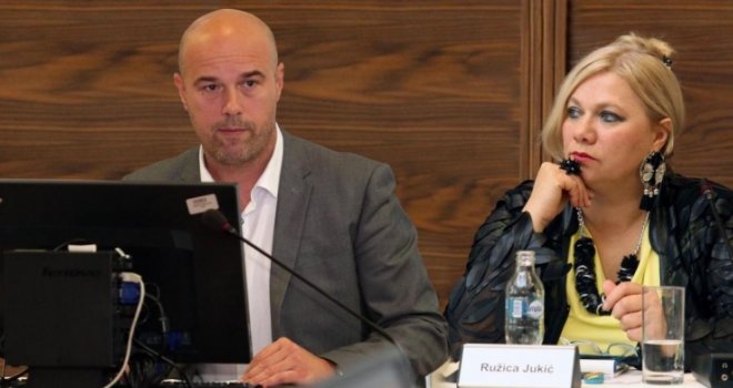 Delegacija EU u BiH reagovala na informaciju da je izbacila Tegeltiju i Jukić sa spiska učesnika studijskog putovanja