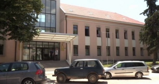 Blokirani računi opštine Bileća: Više od pola budžeta ide za plate radnika