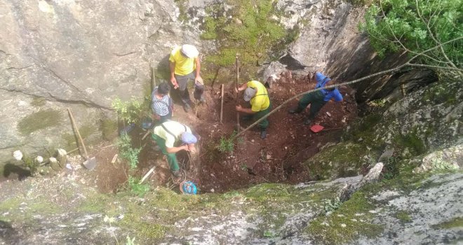 Desetak metara od jedne, pronađena druga masovna grobnica: Tijela ispod velikog kamenja, zločinci koristili dinamit
