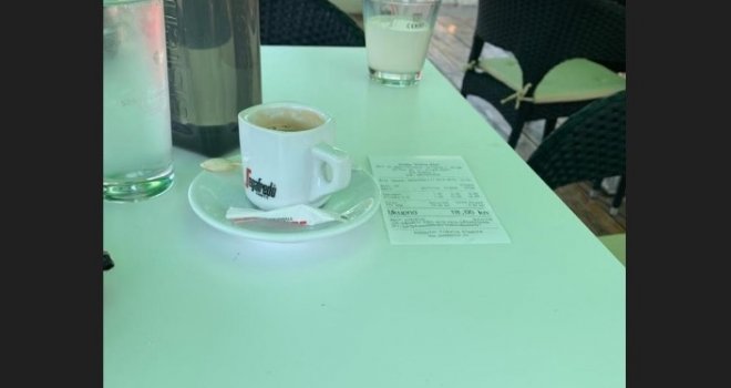 Ogorčena turistkinja: Ovako nas varaju na Jadranu, pa kafu s malo mlijeka platiš skoro 5 KM!  