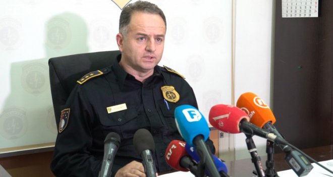 Detaljni izvještaj MUP-a KS: Čaušević je prvo pucao na policiju, a onda se ubio ručnom bombom...