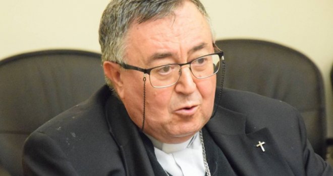 Kardinal Puljić pozitivan na koronavirus