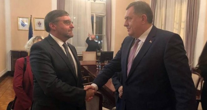 Zašto RTRS, ATV i SRNA ćute o tajnom sastanku Milorad Dodika sa  Matthewom Palmerom u balkanskom Teheranu?!