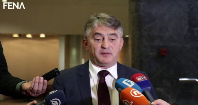 DF: Nikšić i SDP su se osramotili i teško je vjerovati da će prestati da se sramote i nadaju porazima države BiH