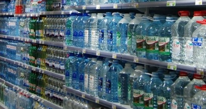 Ko su lideri na tržištu BiH: Ako kupujete flaširanu vodu, važno je znati da li imaju ovaj štetni sastojak?