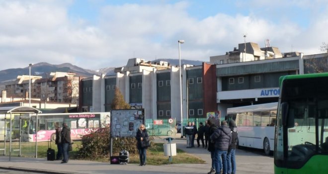 Deblokirani dolazni peroni, radnici 'Zenicatransa' sutra počinju štrajk glađu