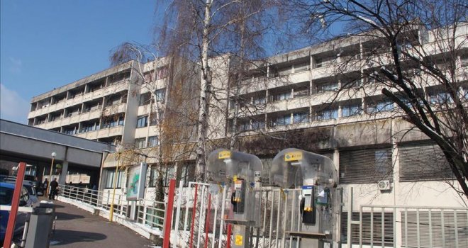 Nova četiri slučaja na UKC Tuzla: Zaražene tri medicinske sestre i higijeničarka