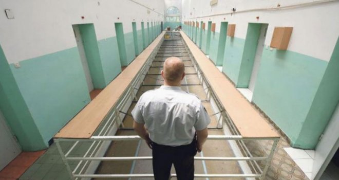 U zatvoru u Zenici izbila opšta tuča u kojoj je učestvovalo 11 osuđenika