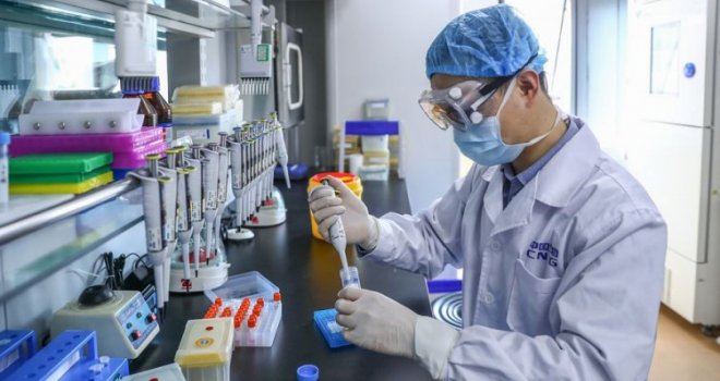 Eksperti WHO-a: Gotovo je nemoguće da je virus krenuo iz laboratorija u Kini