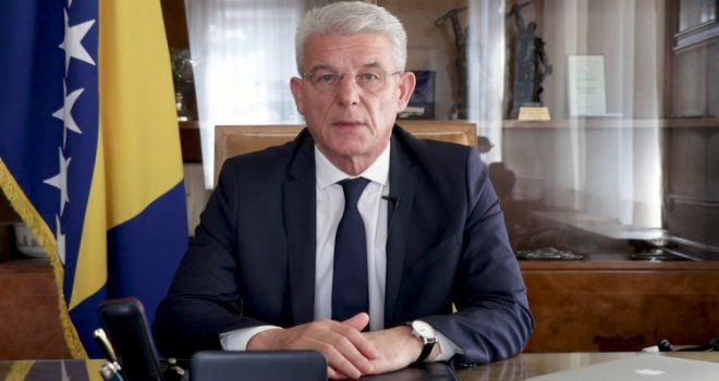 Džaferović pisao predsjedniku Austrije: Osuđujem teroristički atak na ljudske živote, slobodu i civilizacijske vrijednosti!