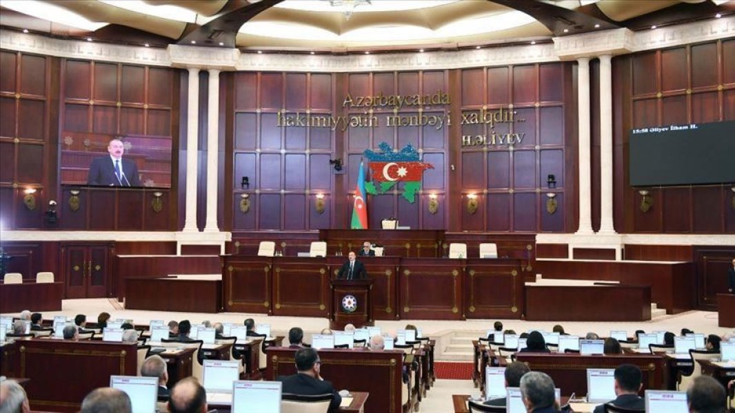 azerbejdzan-parlament