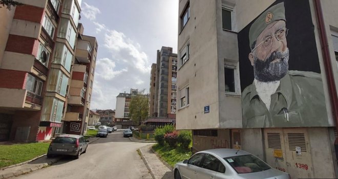 'Ponize te, siluju, zarobe, muče, ubiju i na kraju spale': Mural Draže Mihailovića pored mjesta zločina nad Bošnjacima