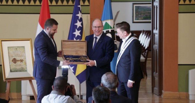 Princu Albertu II od Monaka uručen 'Ključ grada Sarajeva': 'Siguran sam da ću se ovdje ponovo vratiti'