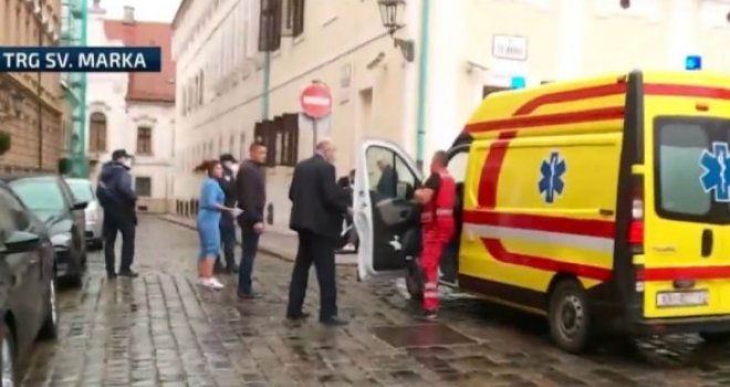 Muškarcu koji se zapalio ispred Vlade Hrvatske liječnici se bore za život: Samo je vikao ‘vrećica, vrećica'!
