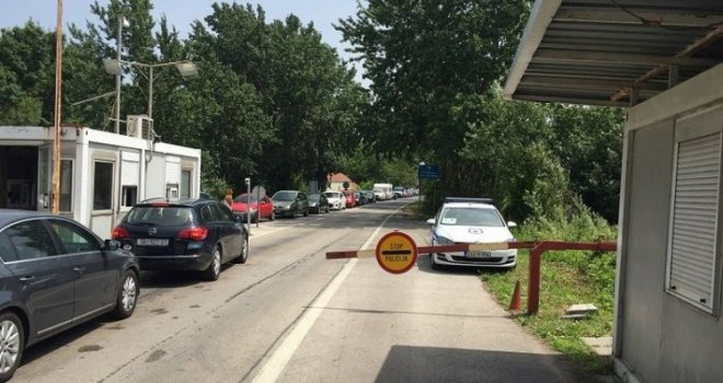 Ako se spremate na put, informirajte se na vrijeme: Do 3. januara ovo je zabranjeno na putevima u BiH