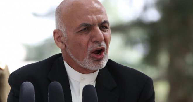 Svrgnuti predsjednik Afganistana ne želi ostati u egzilu: Napustio sam zemlju tako brzo da nisam obukao ni cipele