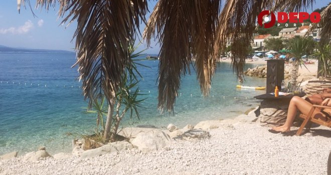 Sprema se novi zakon, već podiže prašinu: Hoće li se na hrvatskom primorju naplaćivati ulaz na plažu?!