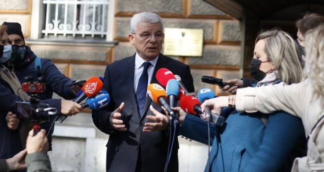 Džaferović: Postoji znakovita novina u ponašanju Dodika - dogovorili smo se da jednu tačku razmatramo sljedeće sedmice