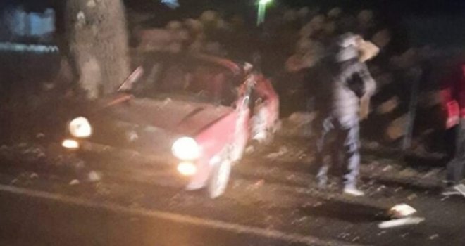 Tri osobe poginule u saobraćajnoj nesreći u Bugojnu, u sudaru učestvovali golf i fiat