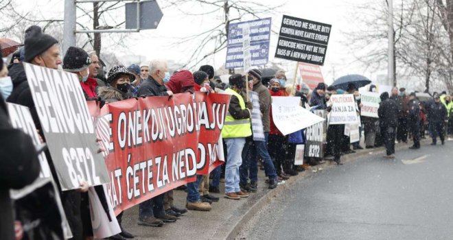 Protest ispred OHR-a: Građani traže očuvanje mira i stabilnosti na Zapadnom Balkanu