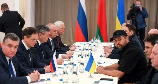Gotovi pregovori između ruskih i ukrajinskih delegacija. Kremlj: Moramo pregovarati u tišini