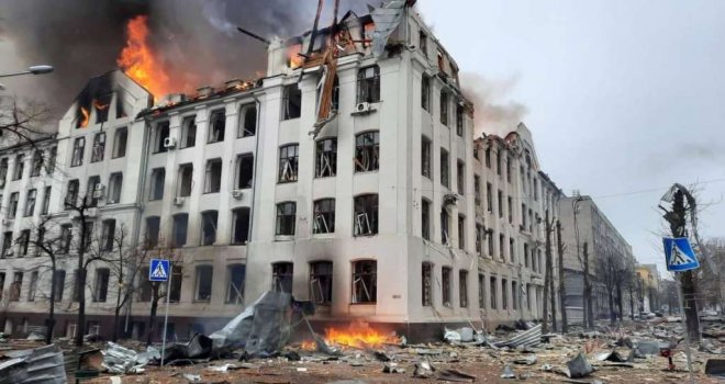Nakon nemilosrdnog zračnog napada Moskve: Na ulicama Harkova se vode žestoke borbe