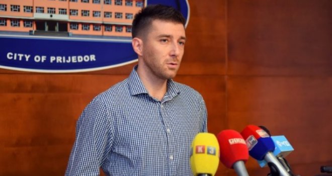 Zamjenik gradonačelnika Prijedora vrijeđao sugrađane katolike: 'Ne da ne mogu ništa čestitati, već ih se gnušam!'